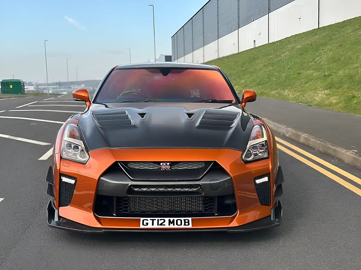Used 2016 Nissan GT-R Prestige Katsura Metallic Orange - Interior and Exterior details 5
