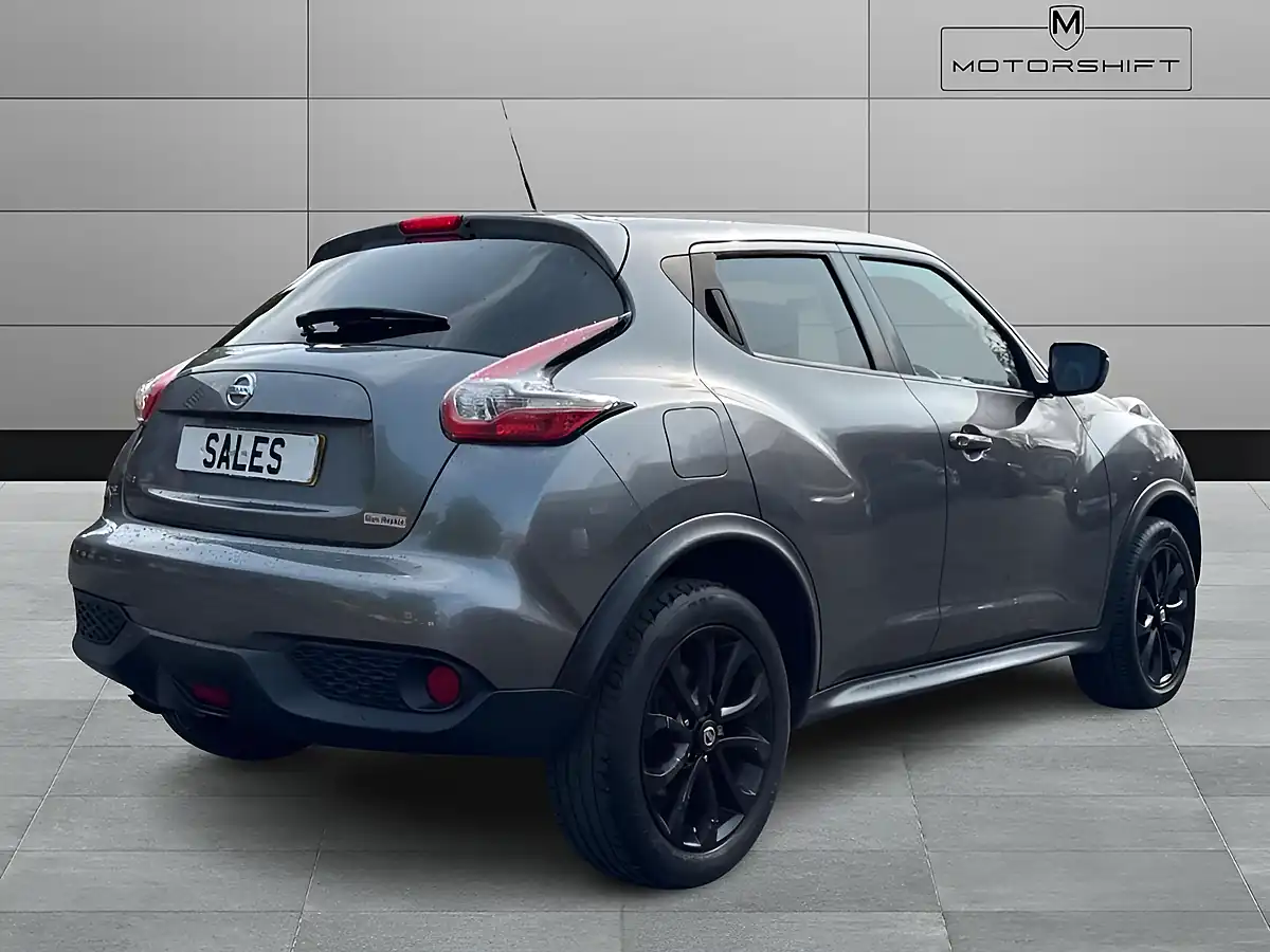 Used 2016 Nissan Juke Acenta Premium Grey - Interior and Exterior details 10