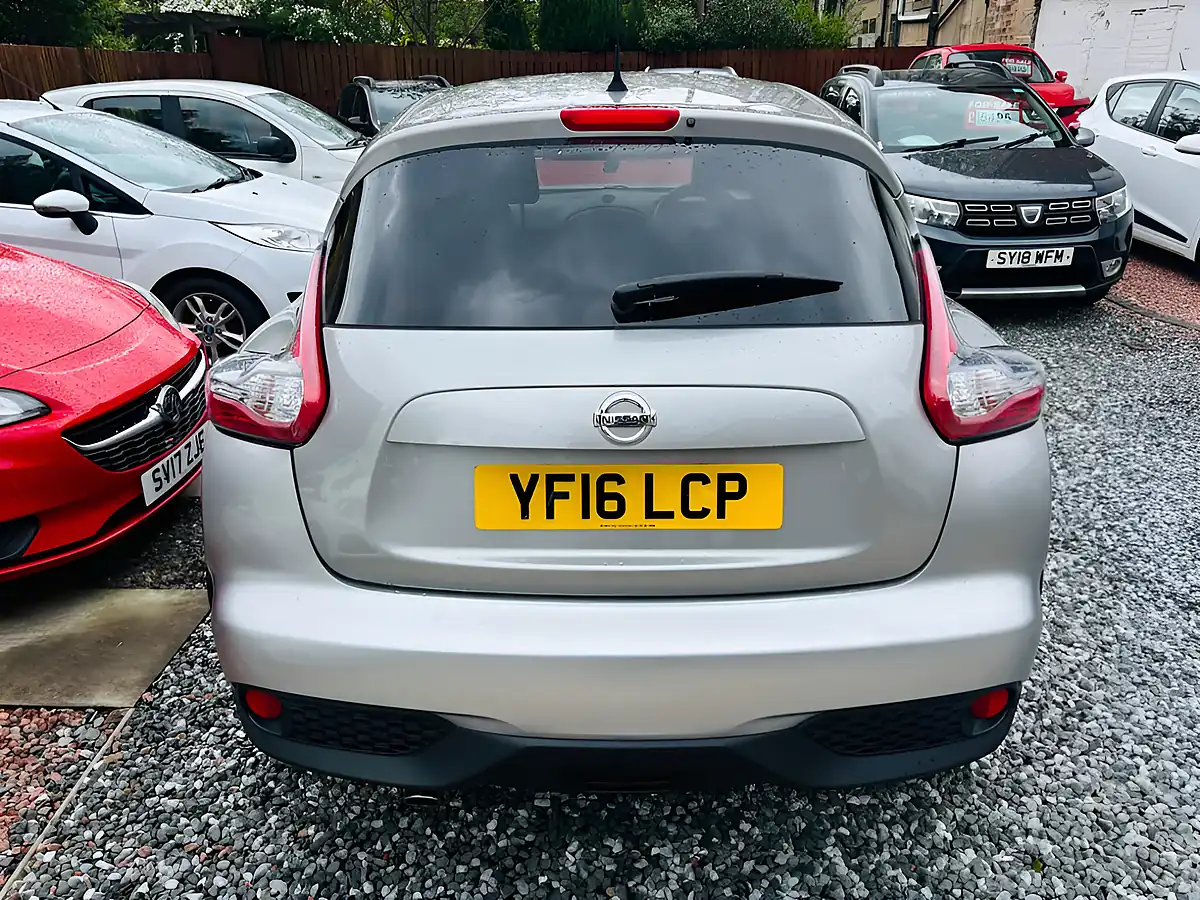 Used 2016 Nissan Juke Acenta Silver - Interior and Exterior details 4