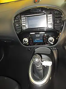 Used 2016 Nissan Juke N-Connect Silver - Interior and Exterior details 10