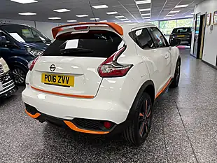 Used 2016 Nissan Juke N-Connecta Arctic White - Interior and Exterior details 10