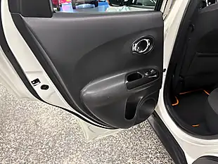 Used 2016 Nissan Juke N-Connecta Arctic White - Interior and Exterior details 16