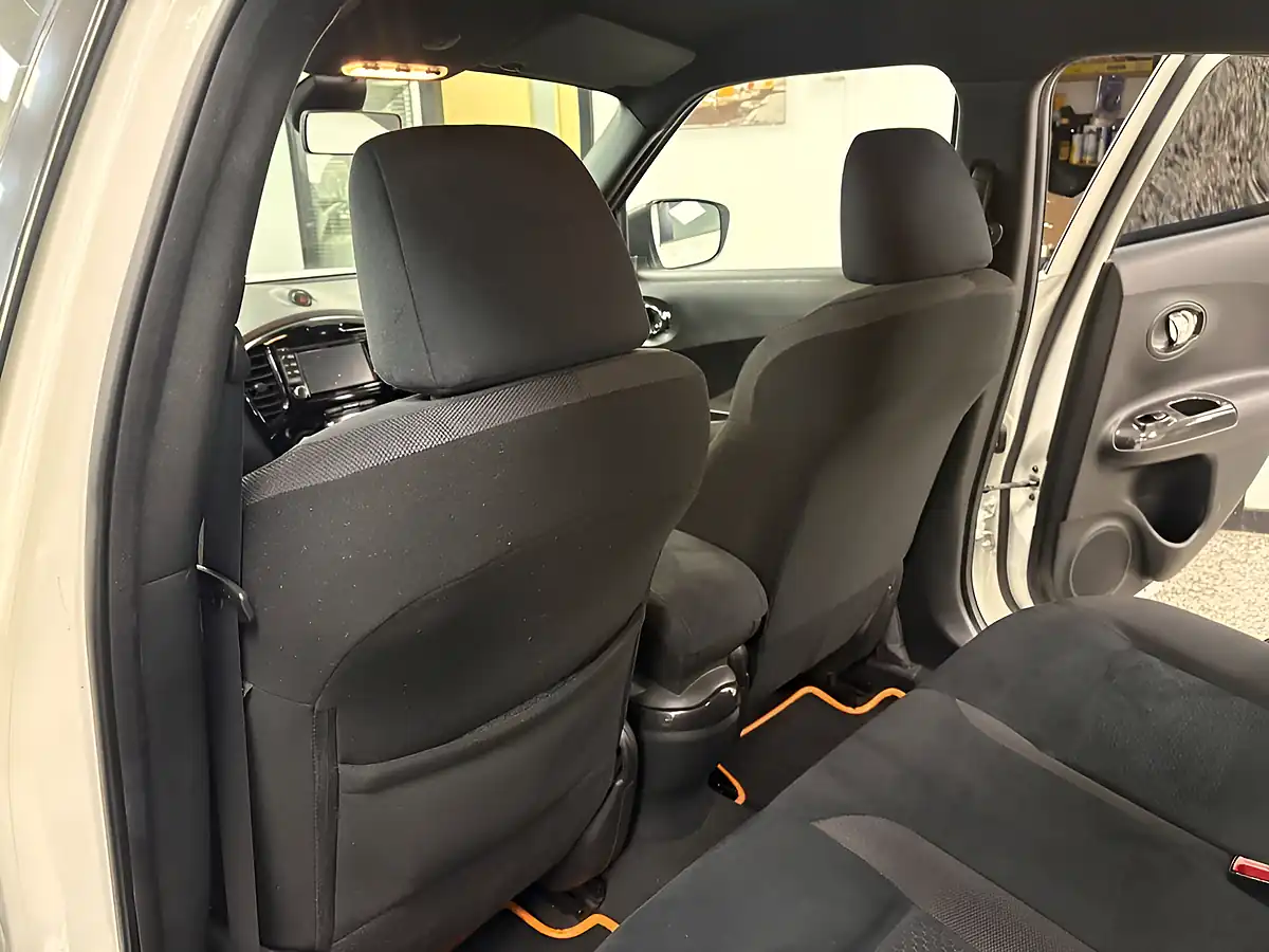 Used 2016 Nissan Juke N-Connecta Arctic White - Interior and Exterior details 17