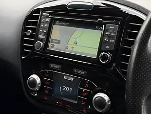Used 2016 Nissan Juke N-Connecta Black - Interior and Exterior details 17