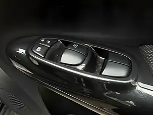 Used 2016 Nissan Juke N-Connecta Black - Interior and Exterior details 18