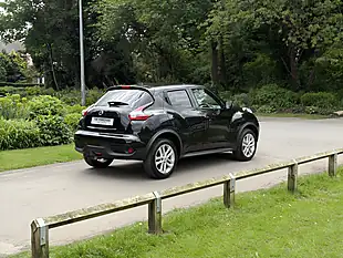Used 2016 Nissan Juke N-Connecta Black - Interior and Exterior details 7
