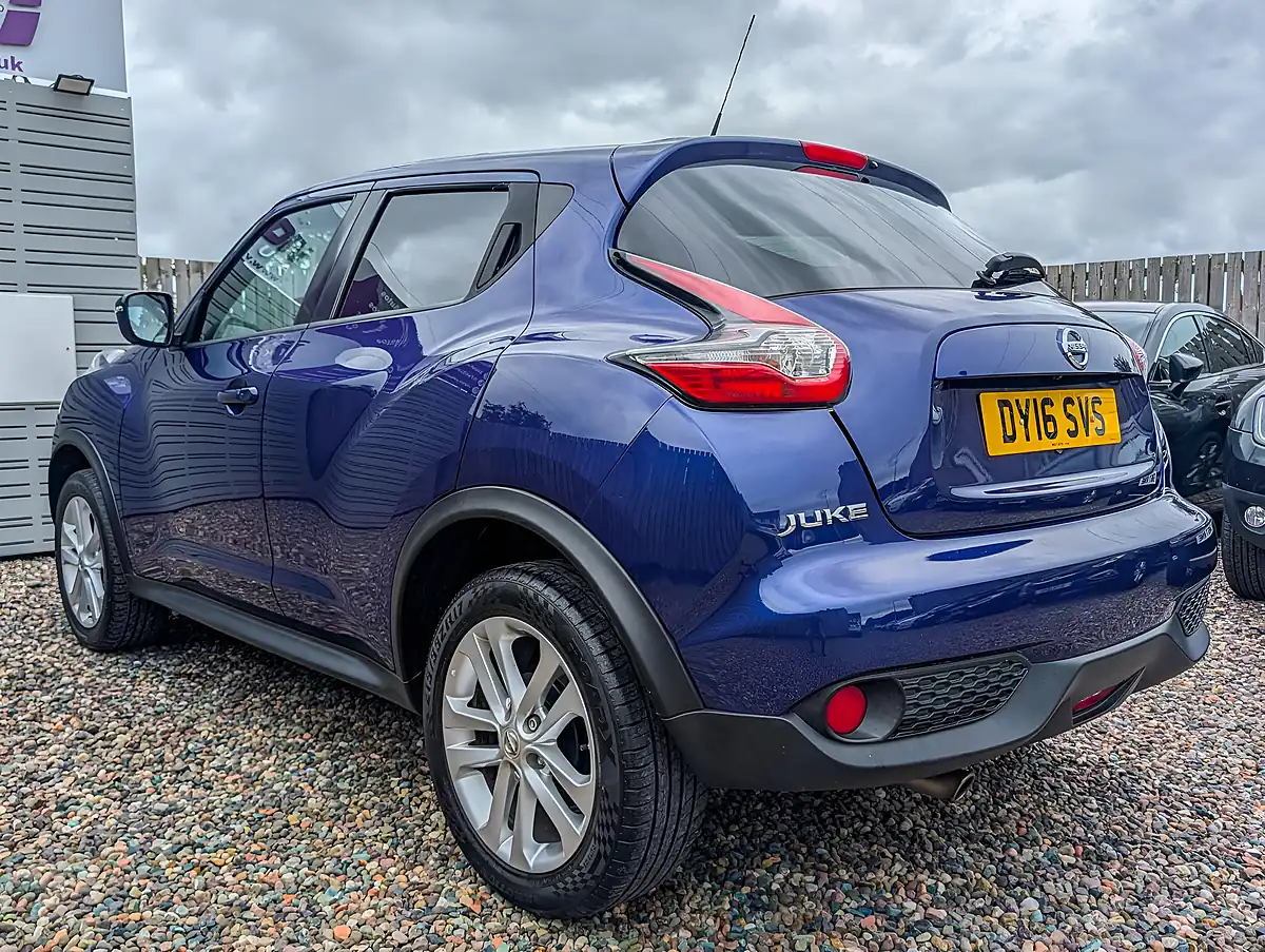 Used 2016 Nissan Juke N-Connecta Blue - Interior and Exterior details 10