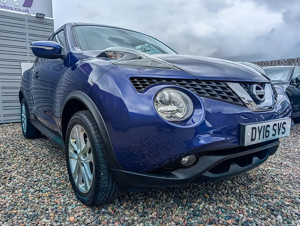 Used 2016 Nissan Juke N-Connecta Blue - Interior and Exterior details 6
