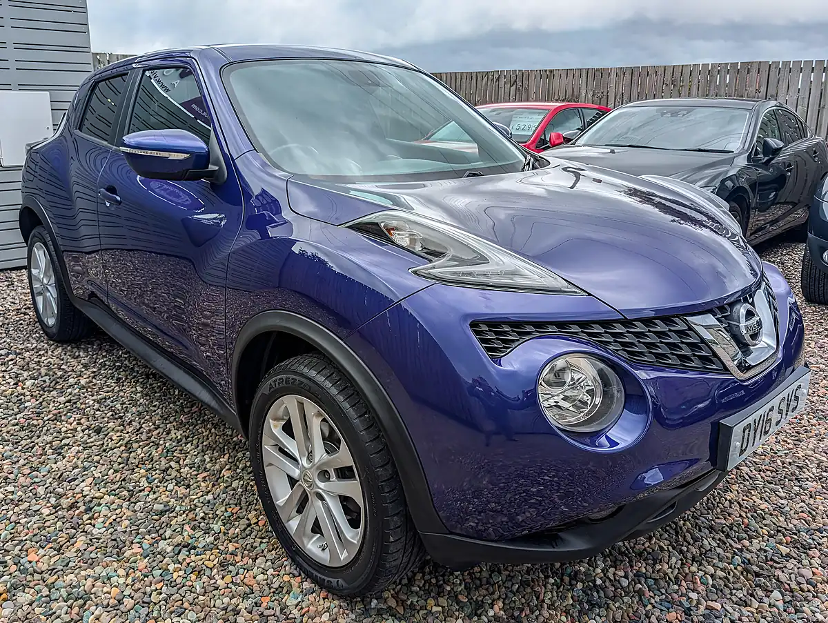 Used 2016 Nissan Juke N-Connecta Blue - Interior and Exterior details 7