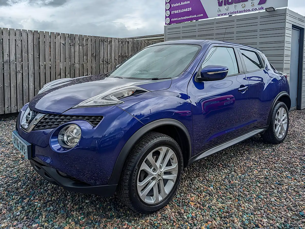 Used 2016 Nissan Juke N-Connecta Blue - Interior and Exterior details 9