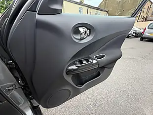 Used 2016 Nissan Juke N-Connecta Grey - Interior and Exterior details 10