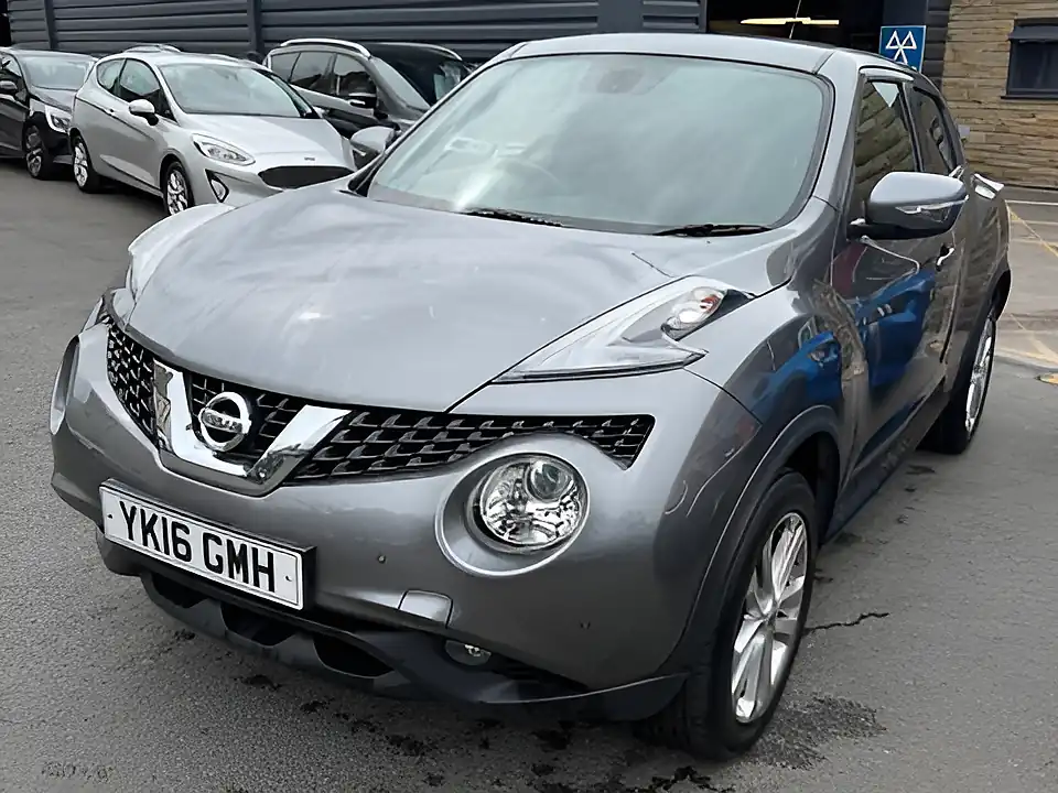 Used 2016 Nissan Juke N-Connecta Grey - Interior and Exterior details 3