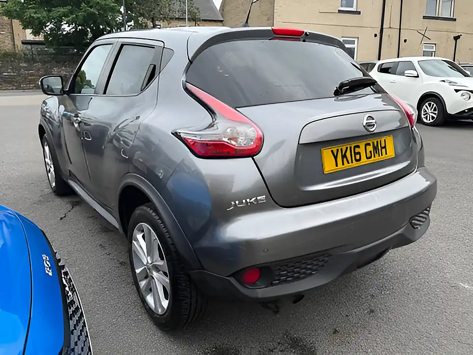 Used 2016 Nissan Juke N-Connecta Grey - Interior and Exterior details 4