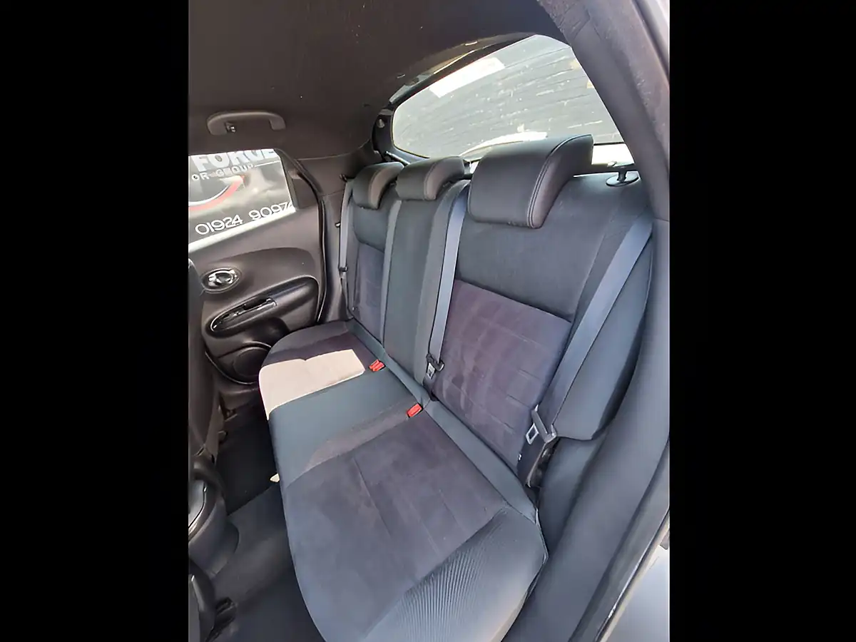 Used 2016 Nissan Juke N-Connecta Grey - Interior and Exterior details 17