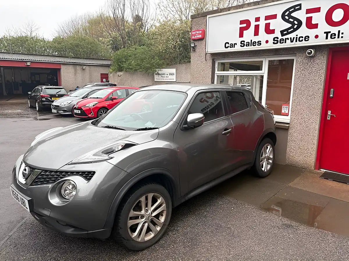 Used 2016 Nissan Juke N-Connecta Grey - Interior and Exterior details 3