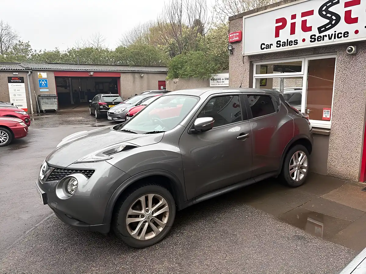 Used 2016 Nissan Juke N-Connecta Grey - Interior and Exterior details 4