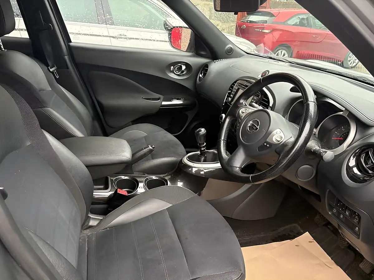 Used 2016 Nissan Juke N-Connecta Grey - Interior and Exterior details 7