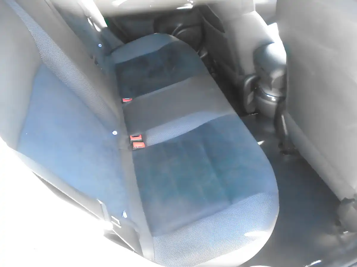 Used 2016 Nissan Juke N-Connecta Grey - Interior and Exterior details 8