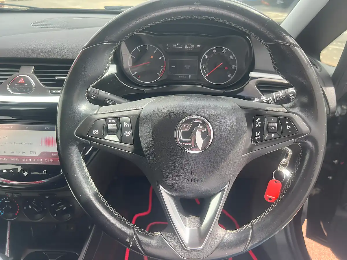 Used 2016 Nissan Juke N-Connecta - Interior and Exterior details 12