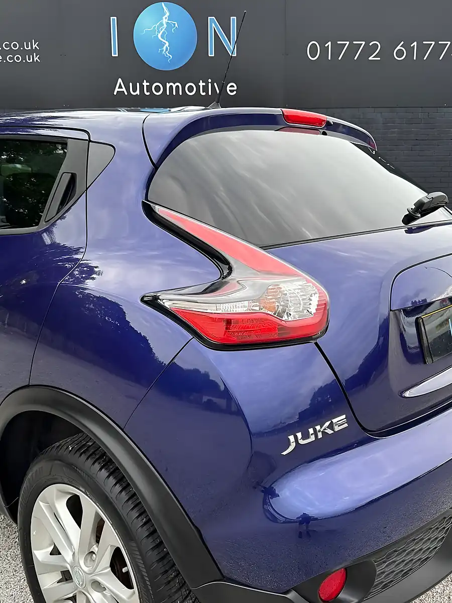 Used 2016 Nissan Juke N-Connecta Ink Blue Pearl - Interior and Exterior details 12