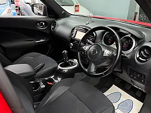 Used 2016 Nissan Juke N-Connecta Red - Interior and Exterior details 15