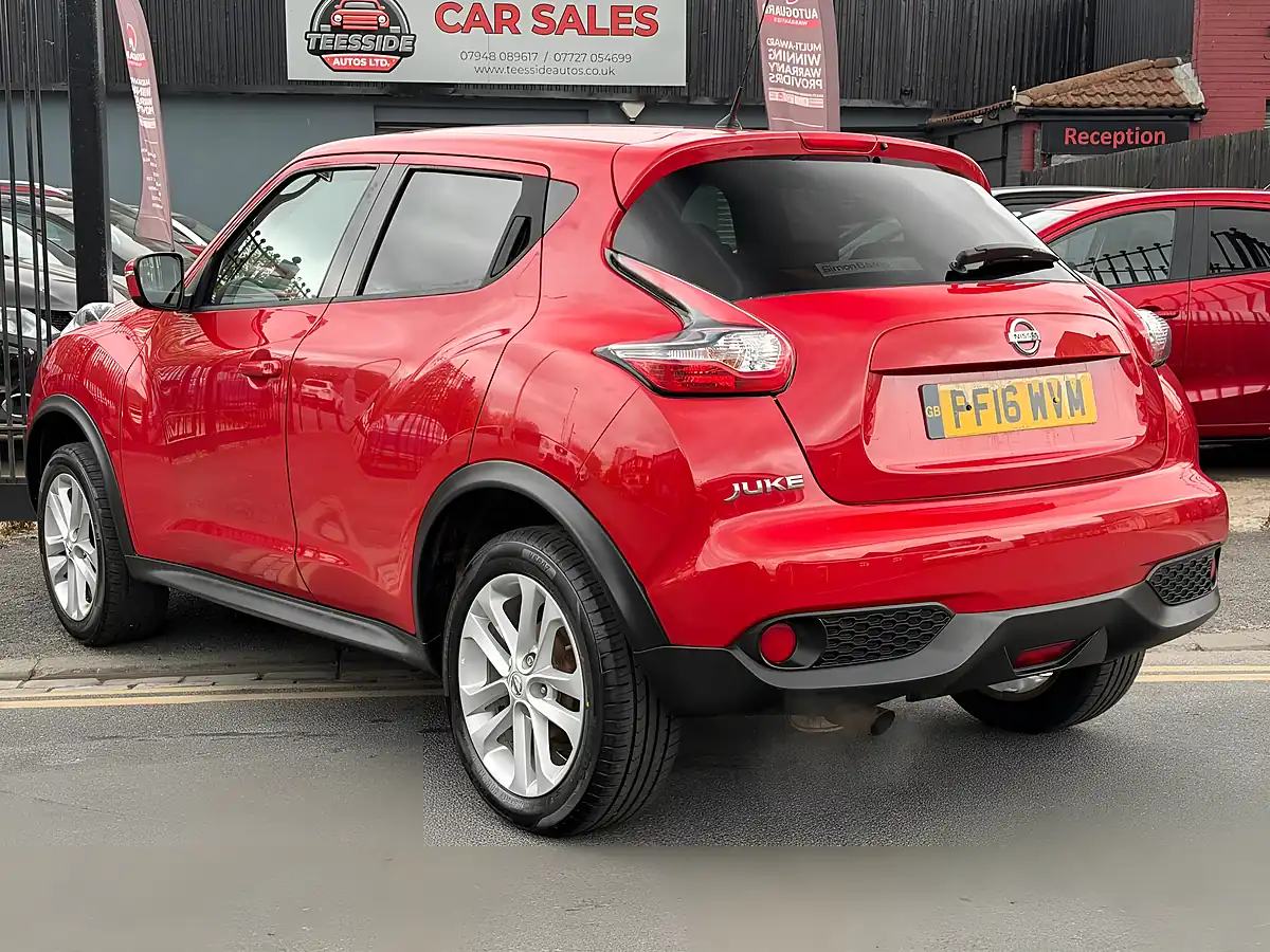 Used 2016 Nissan Juke N-Connecta Red - Interior and Exterior details 2