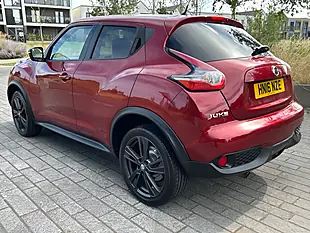Used 2016 Nissan Juke N-Connecta Red - Interior and Exterior details 11
