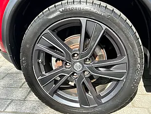 Used 2016 Nissan Juke N-Connecta Red - Interior and Exterior details 19