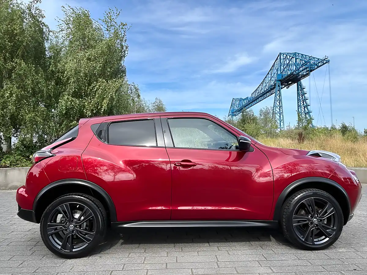 Used 2016 Nissan Juke N-Connecta Red - Interior and Exterior details 2