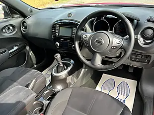Used 2016 Nissan Juke N-Connecta Red - Interior and Exterior details 3