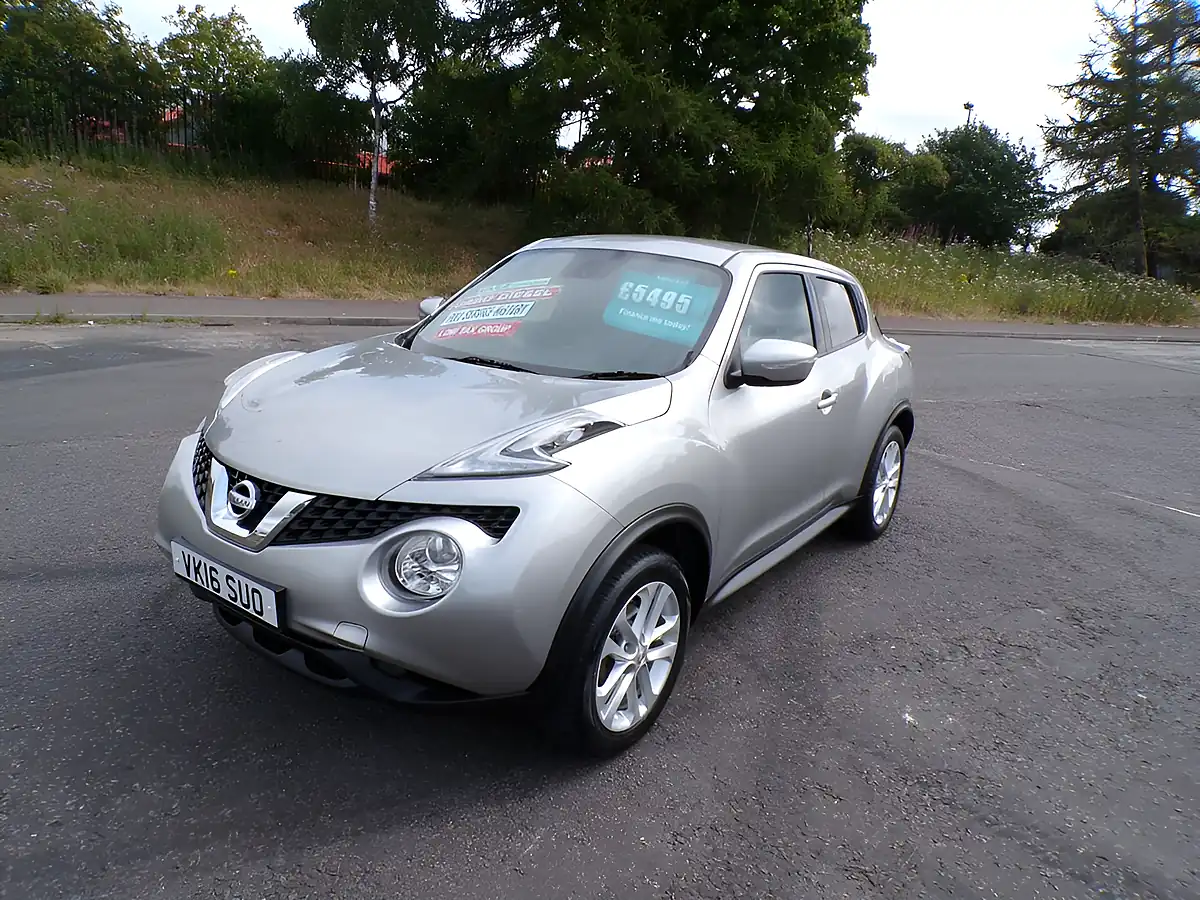 Used 2016 Nissan Juke N-Connecta Silver - Interior and Exterior details 5