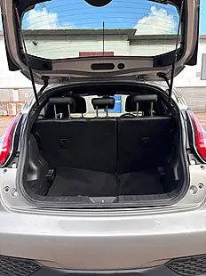 Used 2016 Nissan Juke N-Connecta Silver - Interior and Exterior details 9