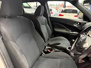 Used 2016 Nissan Juke N-Connecta White - Interior and Exterior details 14