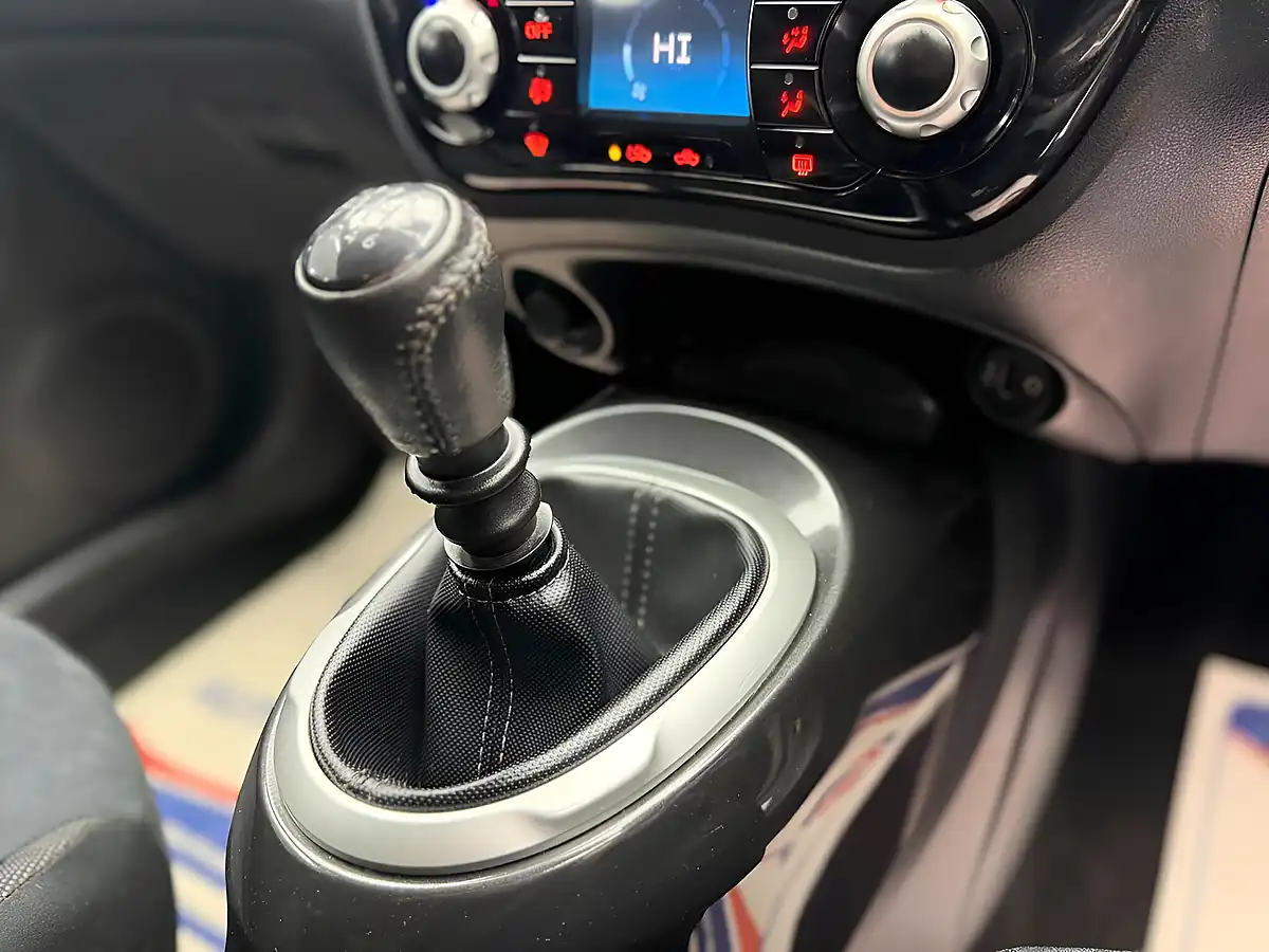 Used 2016 Nissan Juke N-Connecta White - Interior and Exterior details 19