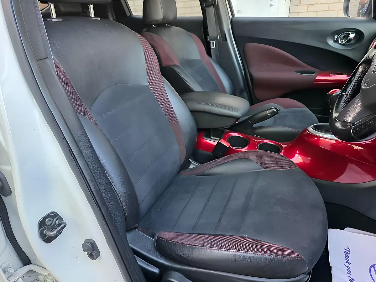 Used 2016 Nissan Juke N-Connecta White - Interior and Exterior details 11