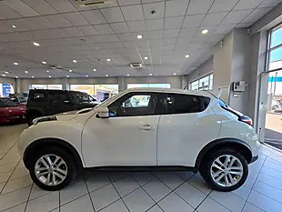 Used 2016 Nissan Juke N-Connecta White - Interior and Exterior details 4