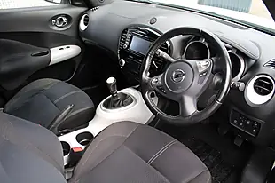 Used 2016 Nissan Juke N-Connecta White - Interior and Exterior details 3