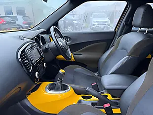 Used 2016 Nissan Juke N-Connecta Yellow - Interior and Exterior details 11