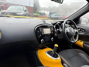 Used 2016 Nissan Juke N-Connecta Yellow - Interior and Exterior details 14