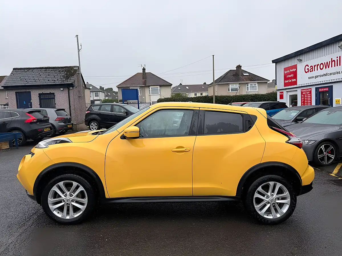 Used 2016 Nissan Juke N-Connecta Yellow - Interior and Exterior details 2