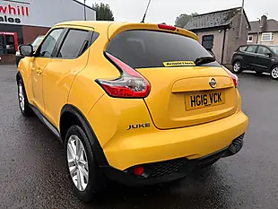 Used 2016 Nissan Juke N-Connecta Yellow - Interior and Exterior details 5