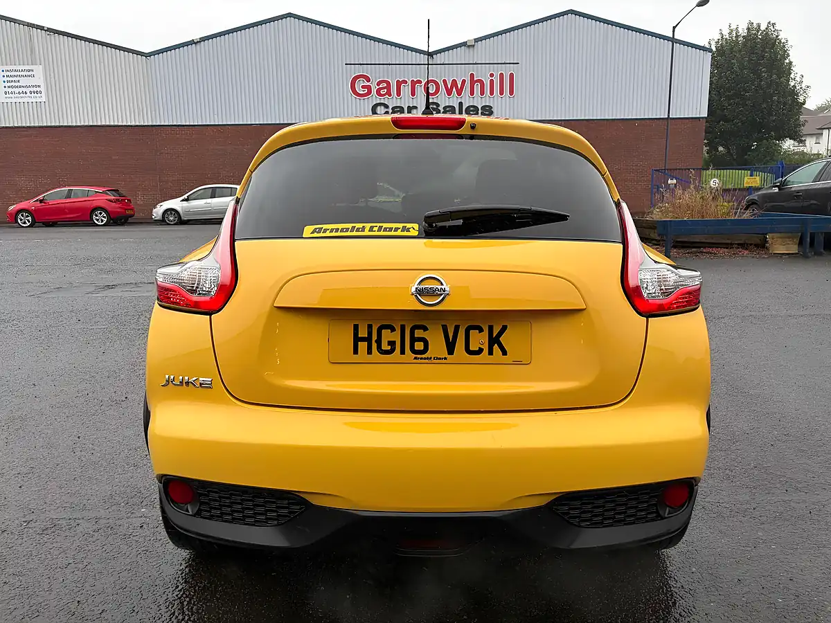 Used 2016 Nissan Juke N-Connecta Yellow - Interior and Exterior details 6