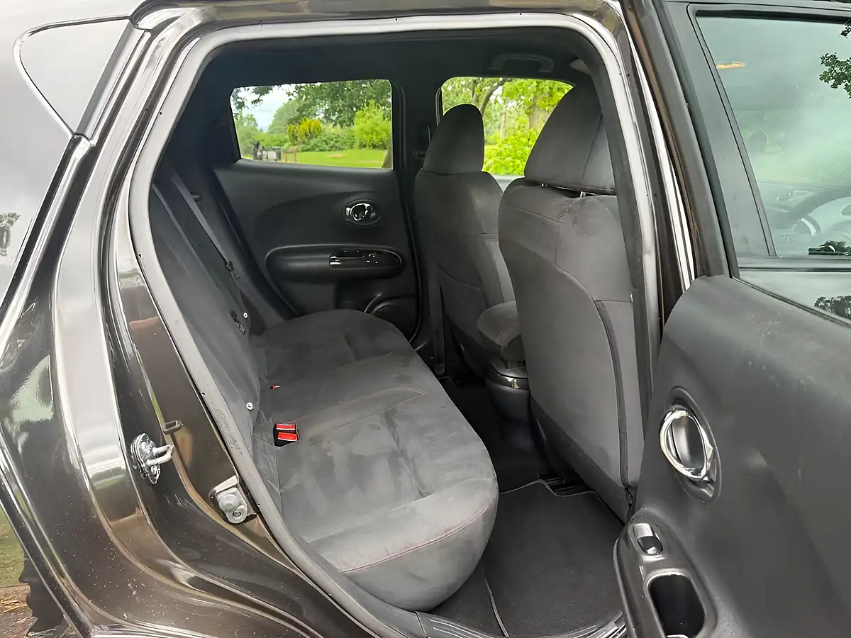 Used 2016 Nissan Juke Nismo RS Black - Interior and Exterior details 10