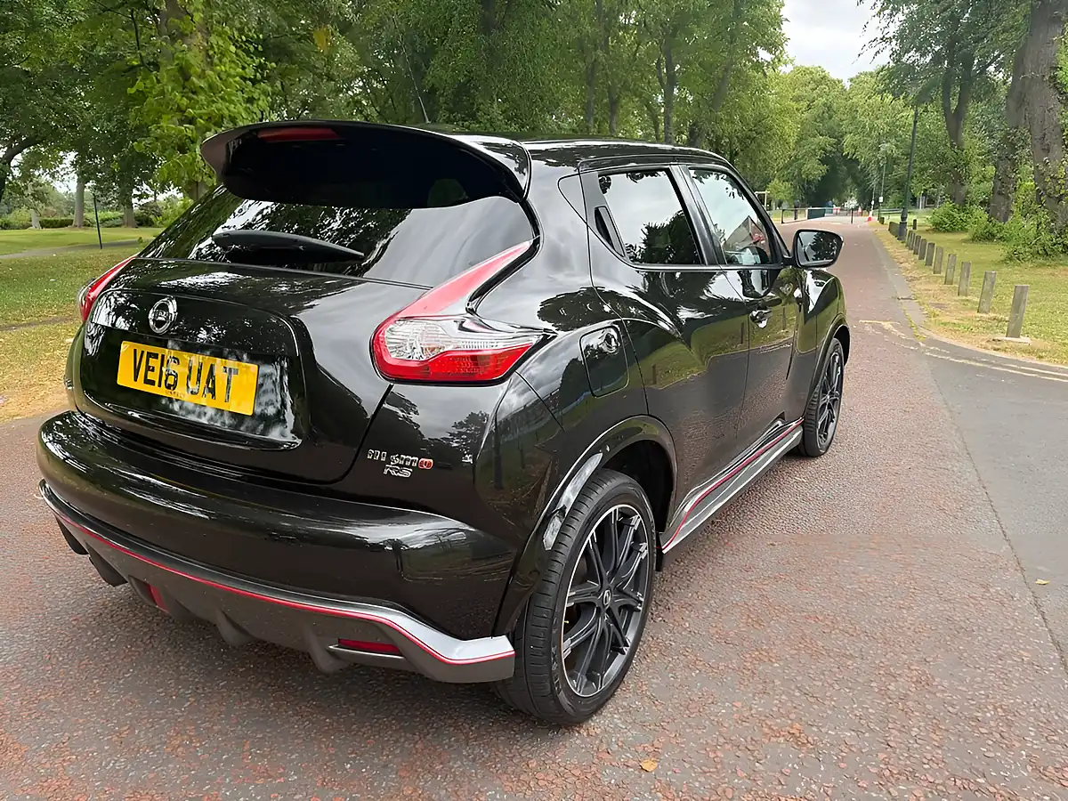 Used 2016 Nissan Juke Nismo RS Black - Interior and Exterior details 3
