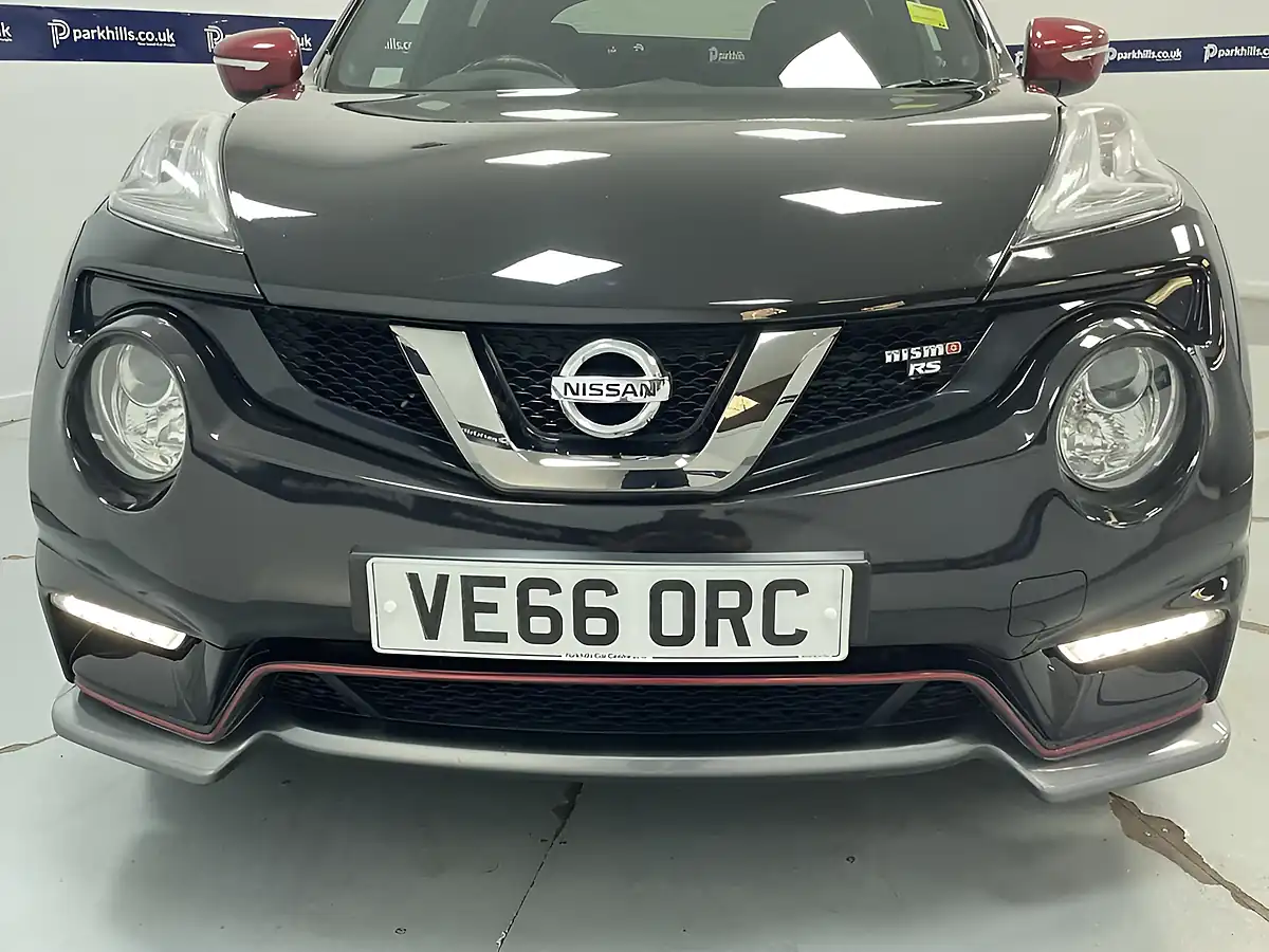 Used 2016 Nissan Juke Nismo RS Pearl Black - Interior and Exterior details 19