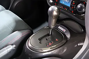Used 2016 Nissan Juke Nismo RS Silver - Interior and Exterior details 12