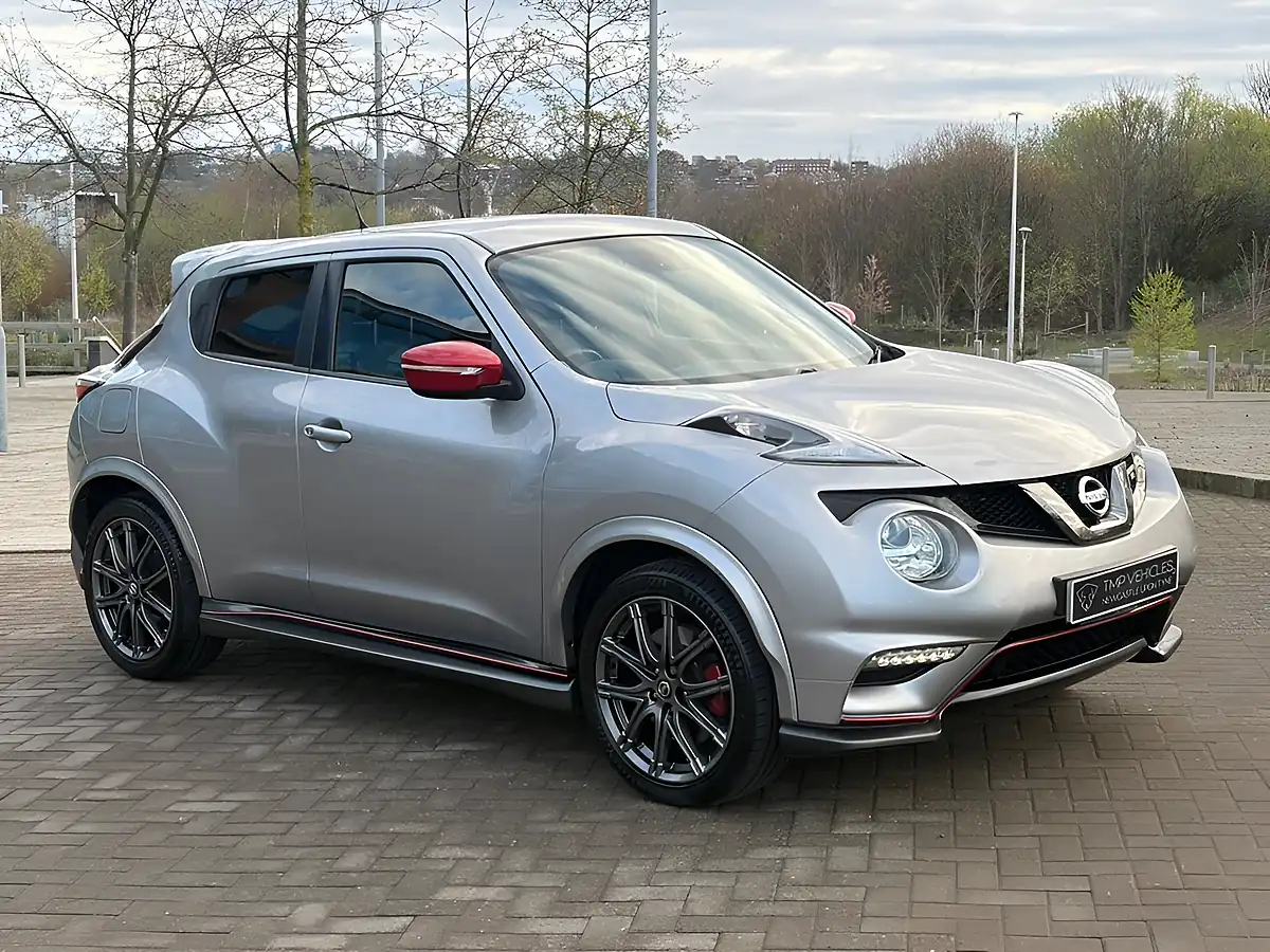 Used 2016 Nissan Juke Nismo RS Silver - Interior and Exterior details 2