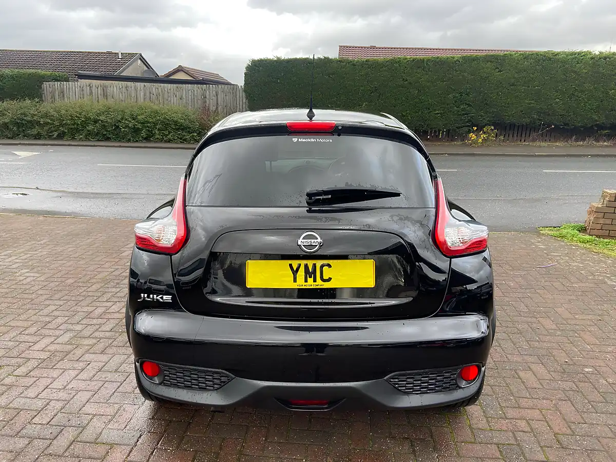 Used 2016 Nissan Juke Tekna Black - Interior and Exterior details 13