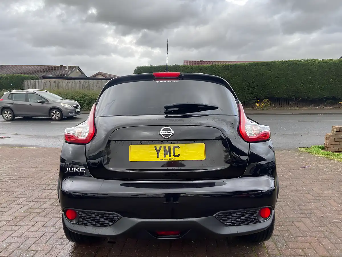 Used 2016 Nissan Juke Tekna Black - Interior and Exterior details 14