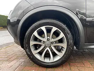 Used 2016 Nissan Juke Tekna Black - Interior and Exterior details 19